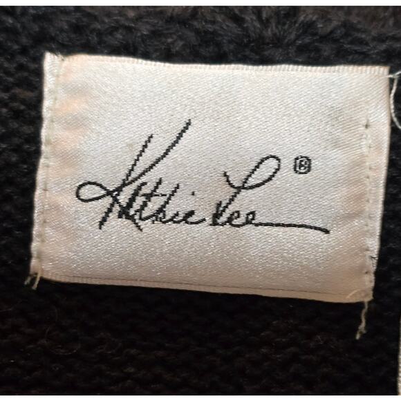 VINTAGE KATHIE LEE Black 3-D Beaded Embroidered Heavyweight Cardigan Sweater 22 - Picture 6 of 7